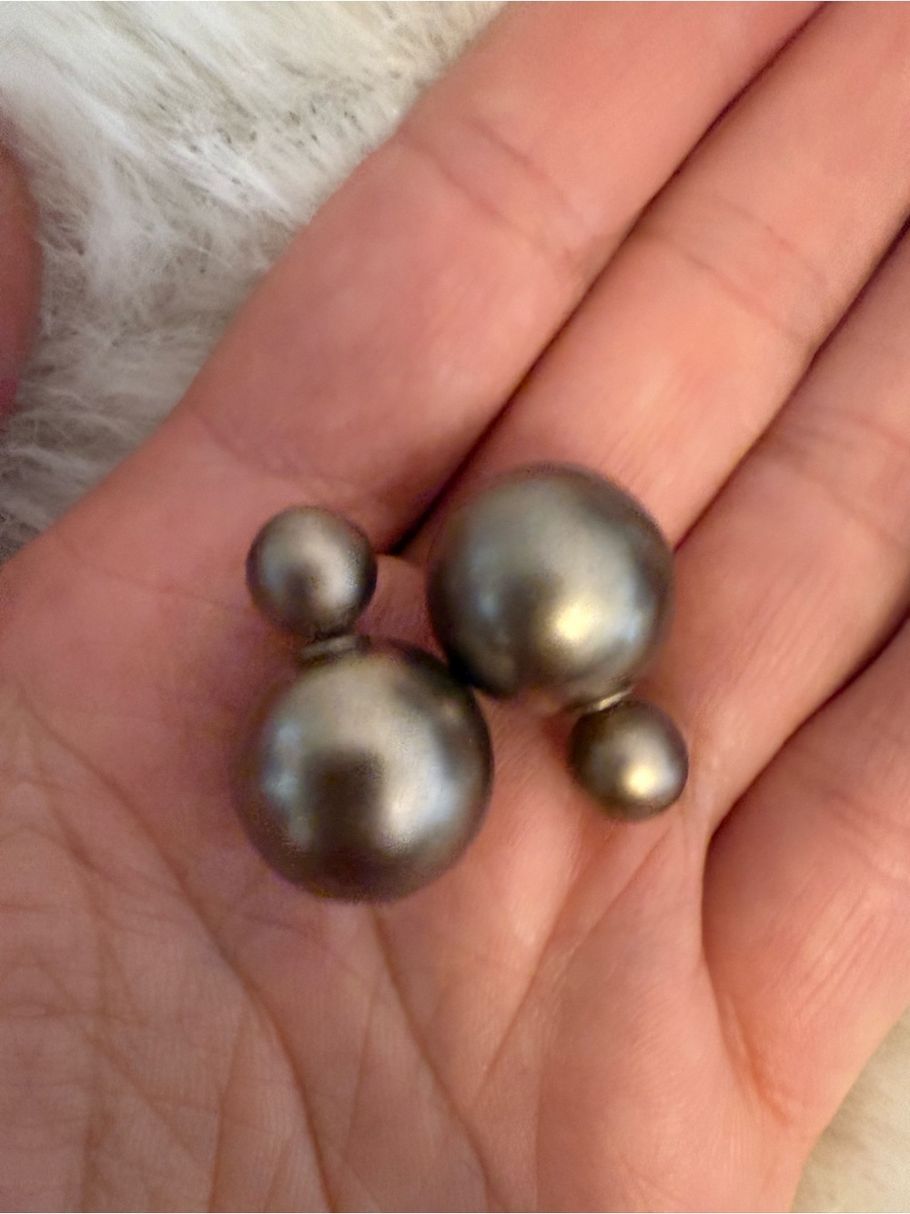 Double-Sided Grey Pearl Stud Earrings - Brand